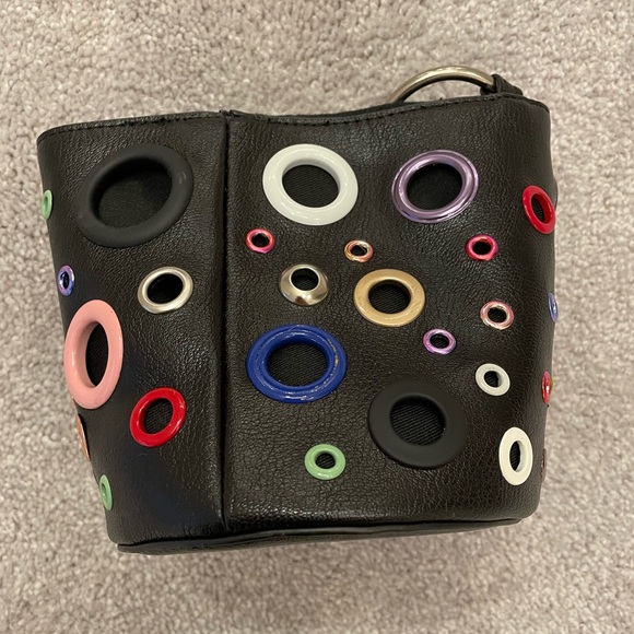 Urban Outfitters Mackenzie Grommet Mini Bucket Bag - Picture 4 of 4